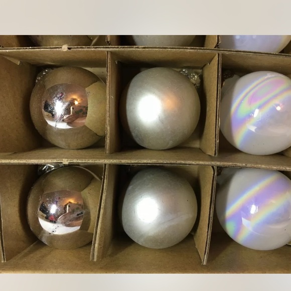 25 Mini Glass Christmas Ball Ornaments Silver Shiny Glitter Matte Opalescent - Picture 6 of 8